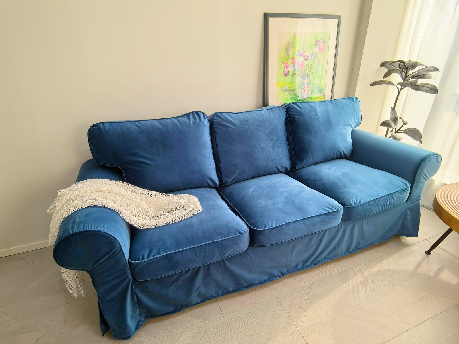 LEANKEE velvet cover in petrol on IKEA Ektorp sofa